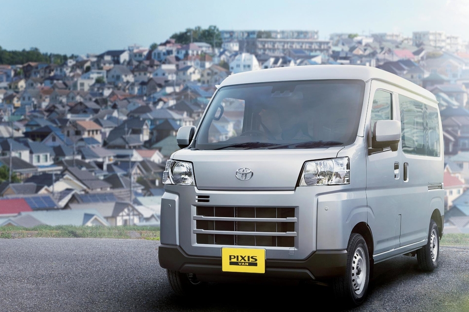デラックス(2WD CVT)